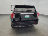 Used 2022 Ford Explorer XLT w/ Equipment Group 202A image 6