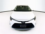 Used 2022 Toyota Corolla LE image 2