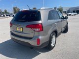 Used 2014 Kia Sorento LX image 5