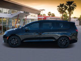 New 2025 Chrysler Pacifica Limited image 6