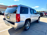 Used 2011 Cadillac Escalade Premium image 4