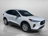 Certified 2025 Ford Escape Active w/ Cold Weather Package image 2