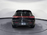 Certified 2023 Porsche Macan image 6