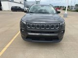 Used 2022 Jeep Compass Latitude image 3