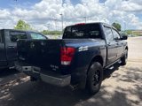 Used 2010 Nissan Titan SE w/ SE Value Truck Pkg image 6