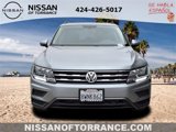 Used 2021 Volkswagen Tiguan SE w/ Panoramic Sunroof Package image 2