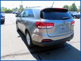 Used 2018 Kia Sorento LX image 5