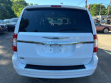 Used 2016 Chrysler Town & Country Touring image 5