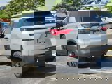 Used 2022 Chevrolet Traverse LS image 4