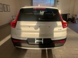 Used 2025 Volvo XC40 B5 Core w/ Protection Package Premier image 3