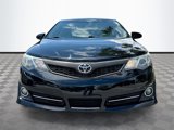 Used 2014 Toyota Camry SE image 2