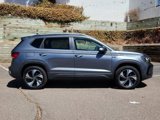 Certified 2024 Volkswagen Taos SE image 2