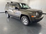 Used 2015 Jeep Patriot Sport w/ Power Value Group image 2