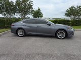 Used 2019 Lexus ES 300h Ultra Luxury image 3