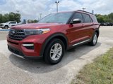 Used 2020 Ford Explorer XLT w/ Equipment Group 202A image 3