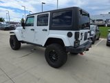 Used 2017 Jeep Wrangler Unlimited Sahara w/ Connectivity Group image 2
