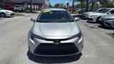 Used 2021 Toyota Corolla LE image 2