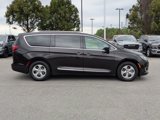 Used 2017 Chrysler Pacifica Touring-L Plus image 4