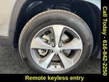 Used 2022 Jeep Cherokee Limited image 5