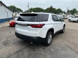Used 2023 Chevrolet Traverse LT image 4