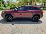Used 2019 Jeep Cherokee Trailhawk w/ Comfort/Convenience Group image 2