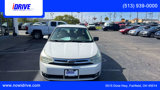 Used 2010 Ford Focus SE image 2