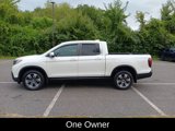 Used 2017 Honda Ridgeline RTL image 2