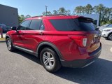 Used 2021 Ford Explorer XLT w/ Equipment Group 202A image 5
