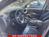 Used 2016 Jeep Compass Latitude image 2