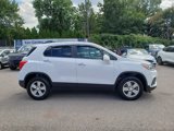 Used 2019 Chevrolet Trax LT w/ LT Convenience Package image 4