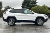 Used 2021 Jeep Cherokee Trailhawk image 3