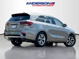 Used 2019 Kia Sorento SX image 2