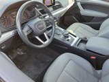Used 2018 Audi Q5 2.0T Premium image 3
