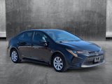 Used 2022 Toyota Corolla LE image 3