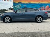 Used 2018 Ford Fusion SE w/ Fusion SE Technology Package image 2