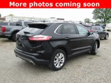 Used 2024 Ford Edge Titanium image 5