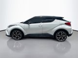 Used 2019 Toyota C-HR XLE image 3