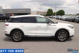 Used 2020 Lincoln Corsair AWD w/ Equipment Group 101A image 4