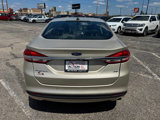 Used 2017 Ford Fusion SE w/ Fusion SE Technology Package image 4