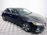 Certified 2021 Nissan Altima 2.5 SV image 3