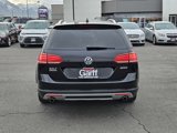 Used 2019 Volkswagen Golf Alltrack S image 5