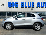 Used 2017 Chevrolet Trax LT w/ LT Convenience Package image 2