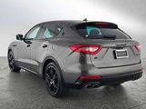 Used 2018 Maserati Levante image 5