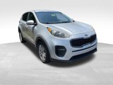 Used 2017 Kia Sportage LX image 3