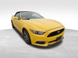 Used 2016 Ford Mustang Premium image 2