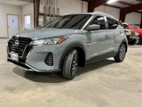 Used 2024 Nissan Kicks SV image 3