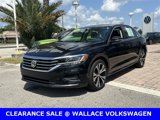 Certified 2022 Volkswagen Passat 2.0T SE image 2