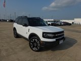 Used 2022 Ford Bronco Sport Outer Banks w/ Tech Package image 2