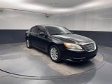 Used 2012 Chrysler 200 Touring image 2
