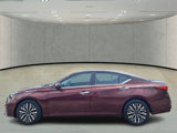 Used 2023 Nissan Altima 2.5 SV image 2